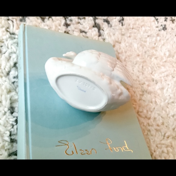 Vintage Swan Goebel Made in Germany White Planter - Picture 5 of 7